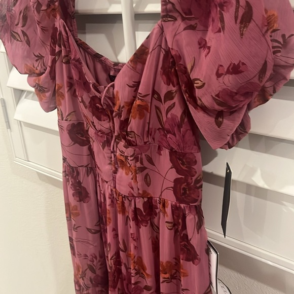 Pink Floral Dress Macy’s new and exiting - Picture 5 of 5